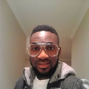 Meet your Posher, Akintoye